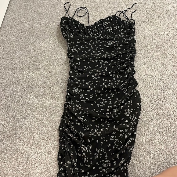 garage dress - Picture 1 of 3